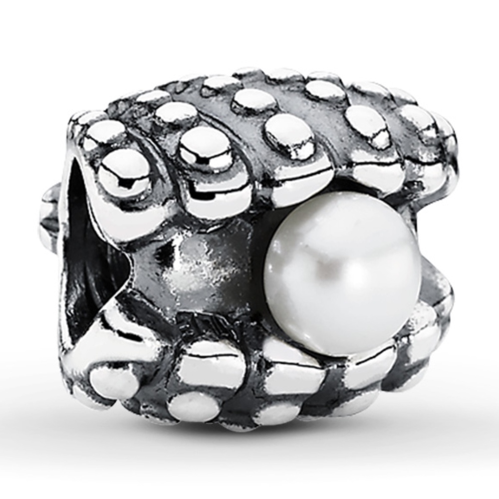 PANDORA Authentic Clam With Pearl Charm